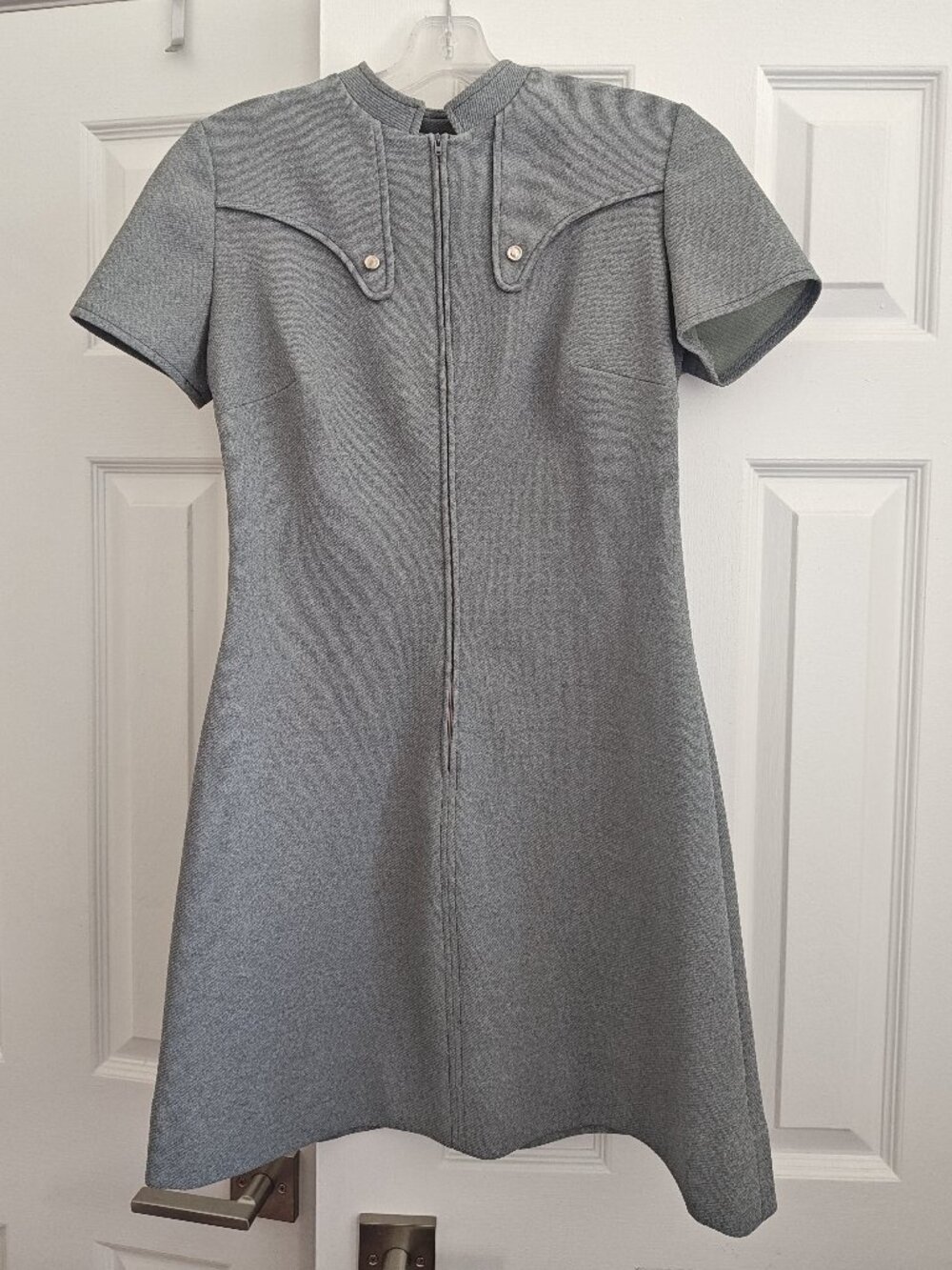 Vintage 60's Mod gray sheath minidress by Cassee